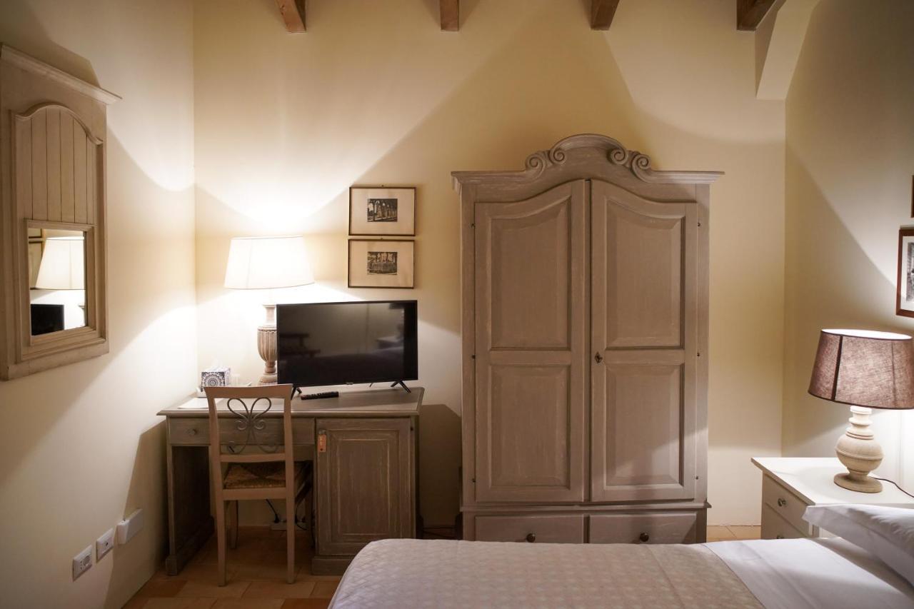 Parco Di Montebello Quattro Castella المظهر الخارجي الصورة